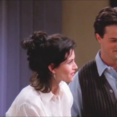 自截 Chandler and Monica❤