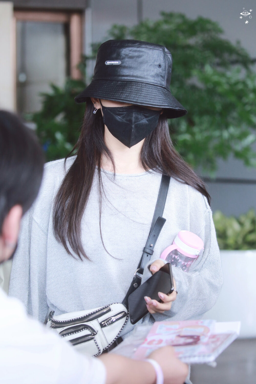 杨超越
