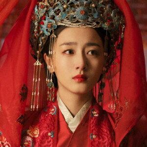 锦衣之下 #叶青 赞 评论 收藏 更多 发布至专辑 惊为天人古装美人