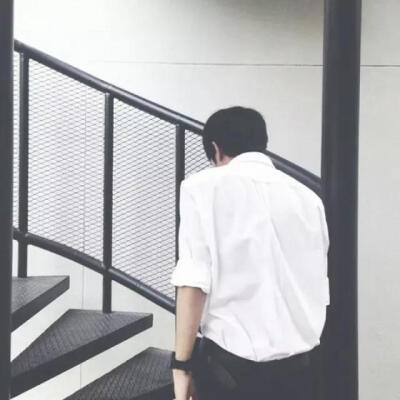 男生头像
#背影