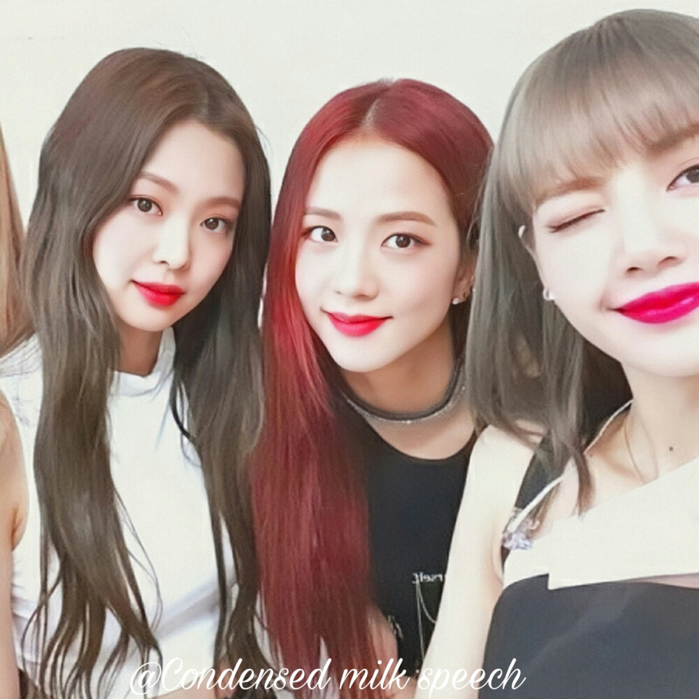 Lisa×Jisoo×Jennie×Rosé
blackpink团头
简介。