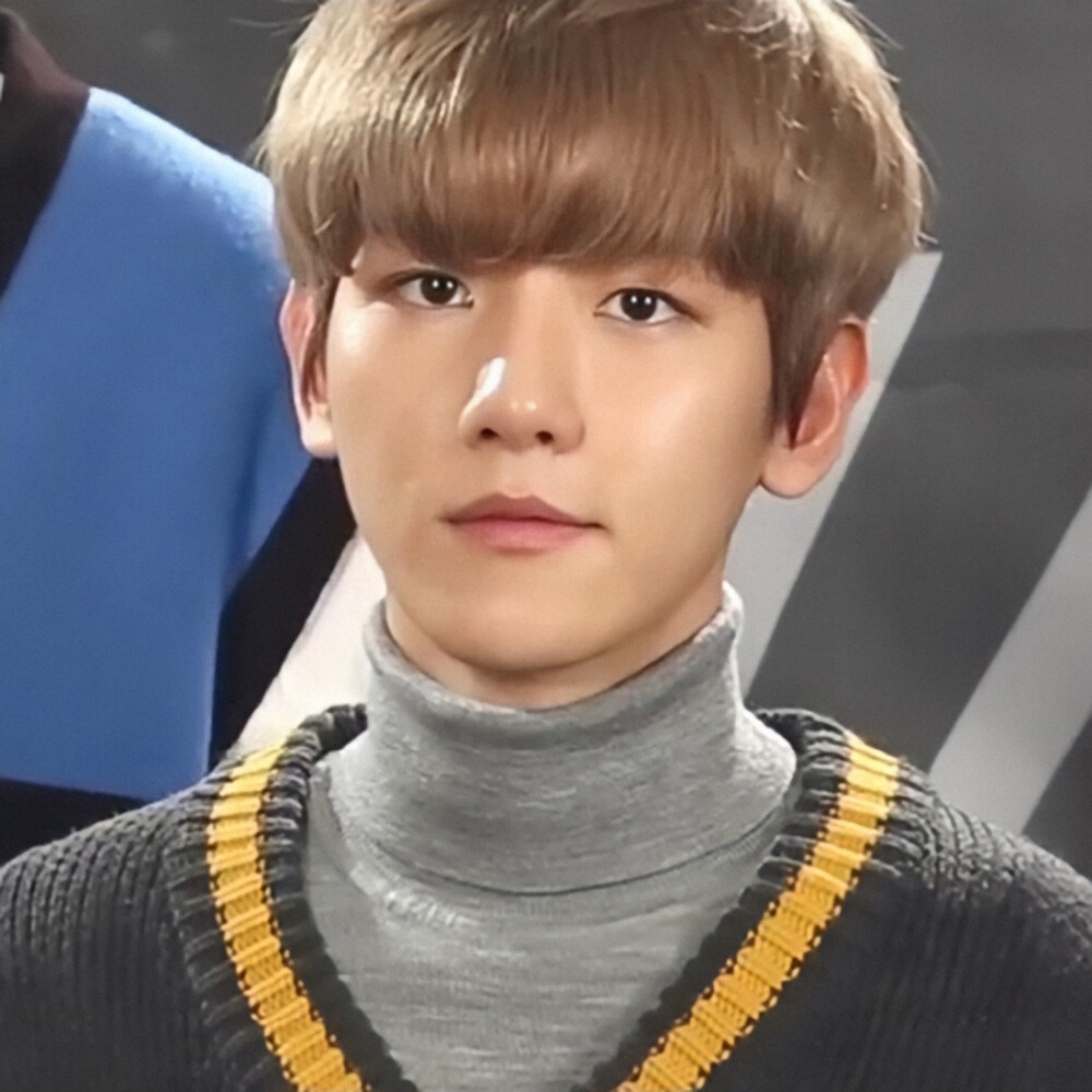 边伯贤。原截乔礼。