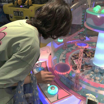 可以冷战，可以乱想，但别怀疑，我会一直爱你。