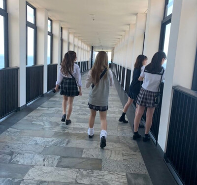 日本女子高中生