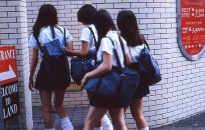 日本女子高中生