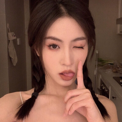 自截女头•dt别咒