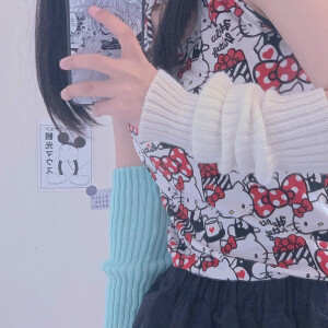 “何必把怀念弄得比经过还长”  沈屿佳/女头