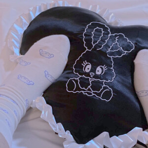 “何必把怀念弄得比经过还长”  沈屿佳/女头