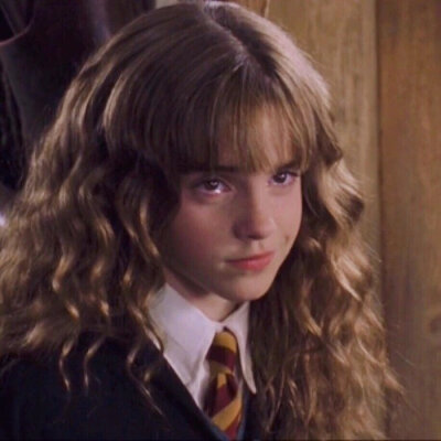 赫敏头像 艾玛沃尔森 哈利波特
点赞拿图