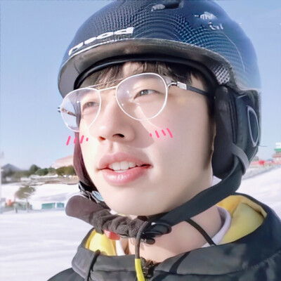 想rua一rua何pa
手感一定很好喔
@何运晨Yancy
