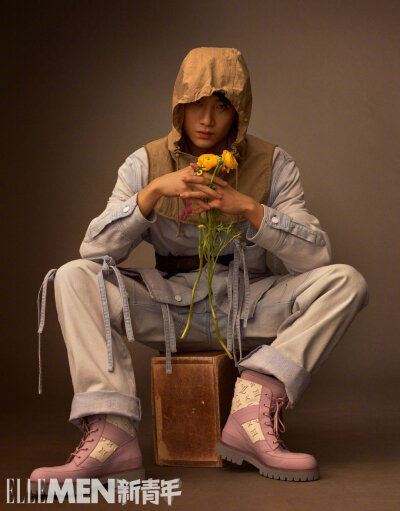 白敬亭｜ELLEMEN新青年2020夏季刊卷发造型，酷帅小白。少年感十足