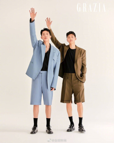 #李正信##姜敏赫# &amp;《GRAZIA》Korea 五月刊内页，两兄弟退伍后同拍时尚大片，好久不见更帅了！