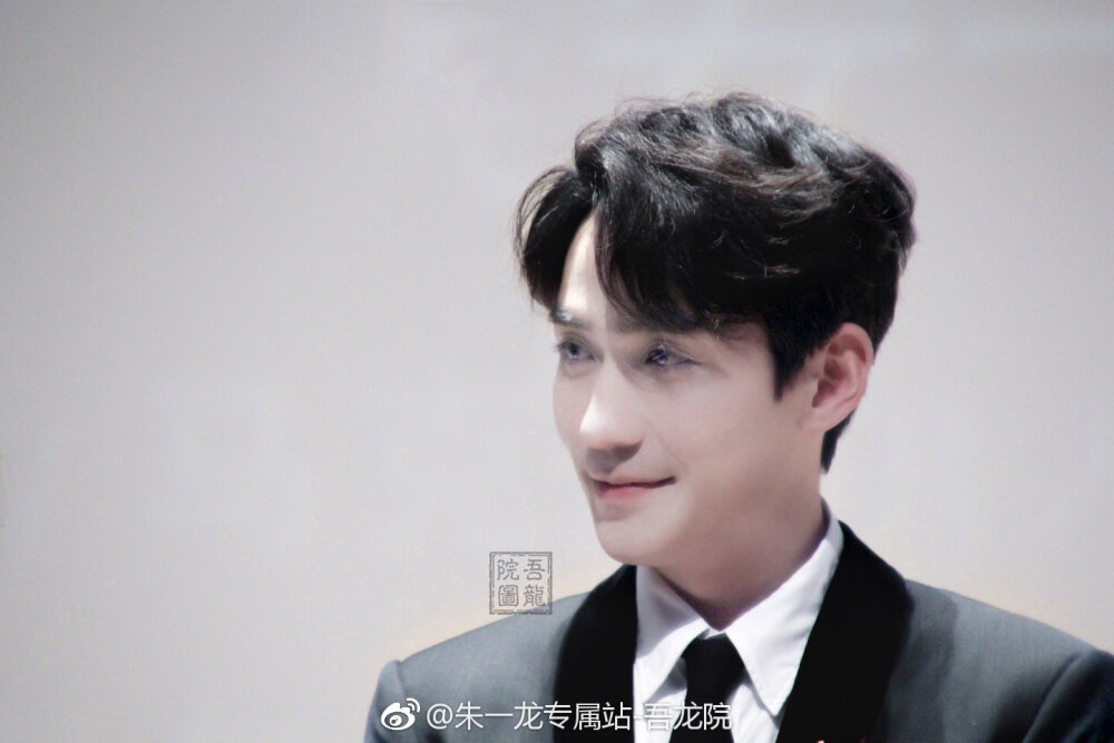 胡杨的夏天发布会