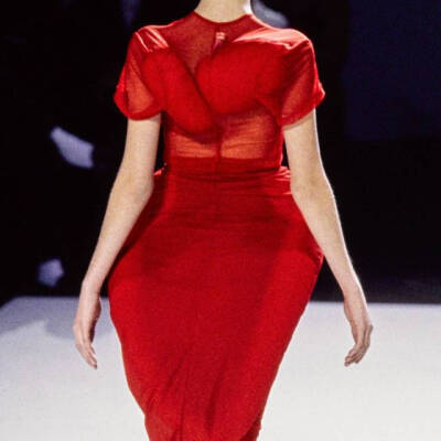 Comme des Garçons Spring 1997
Ready to Wear
