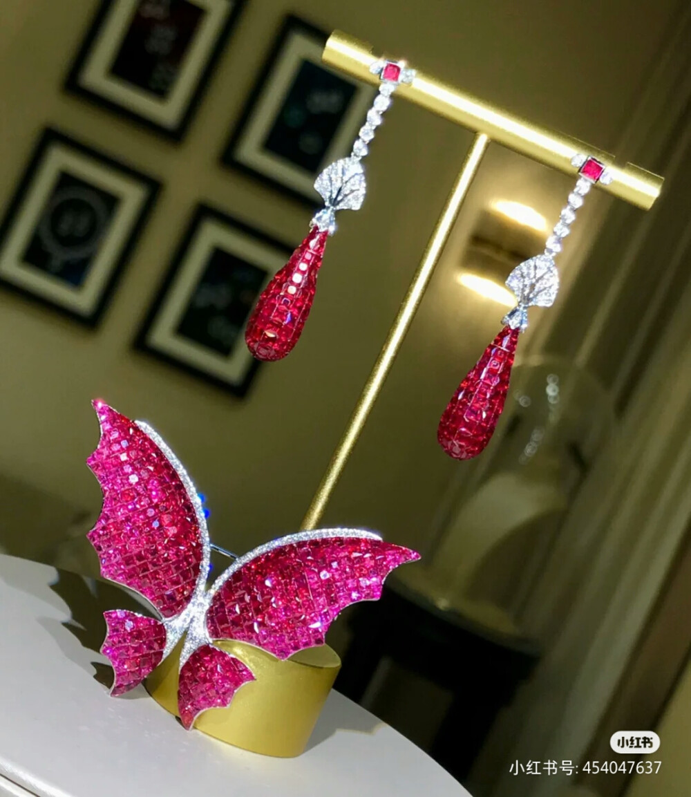 璀璨–小红书转载