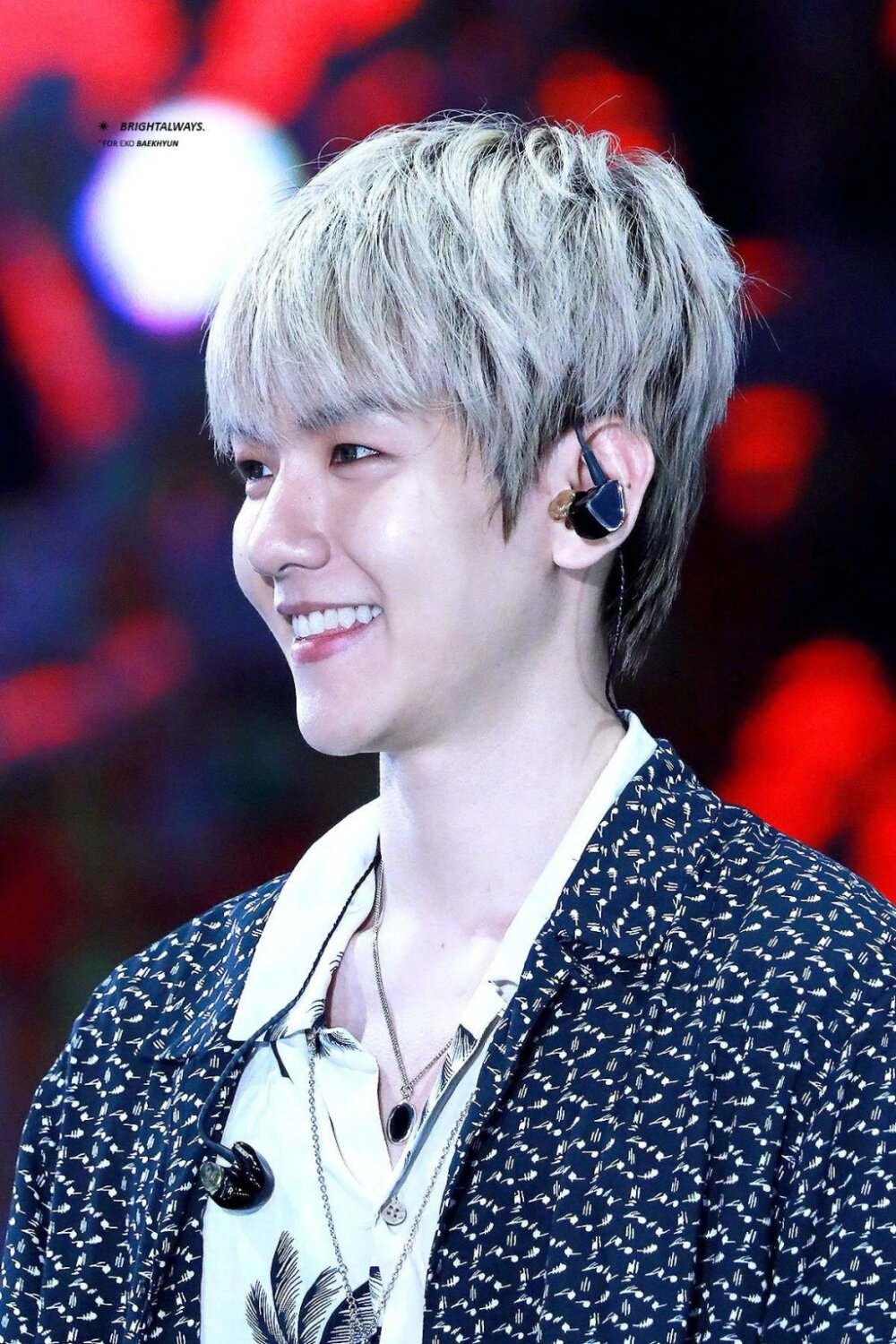 EXO 全世界最好的 啵啵虎 边伯贤 BaekHyun #壁纸 #头像