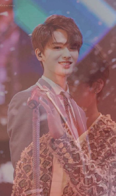 NINEPERCENT 一眨眼这九个少年都出道两年了，成团夜就好像还在昨天一样。而且最近这九个崽崽有很多合体机会 蔡徐坤、黄明昊《奔跑吧》节目首期录制朱正廷、王子异合作新歌《EMPTY SPACE》5.7号上线范丞丞、小鬼王琳凯新综艺《我要这样生活》即将播出蔡徐坤、陈立农、范丞丞、黄明昊、尤长靖确认参加相信未来在线义演万分期待不过林彦俊你干啥去了。