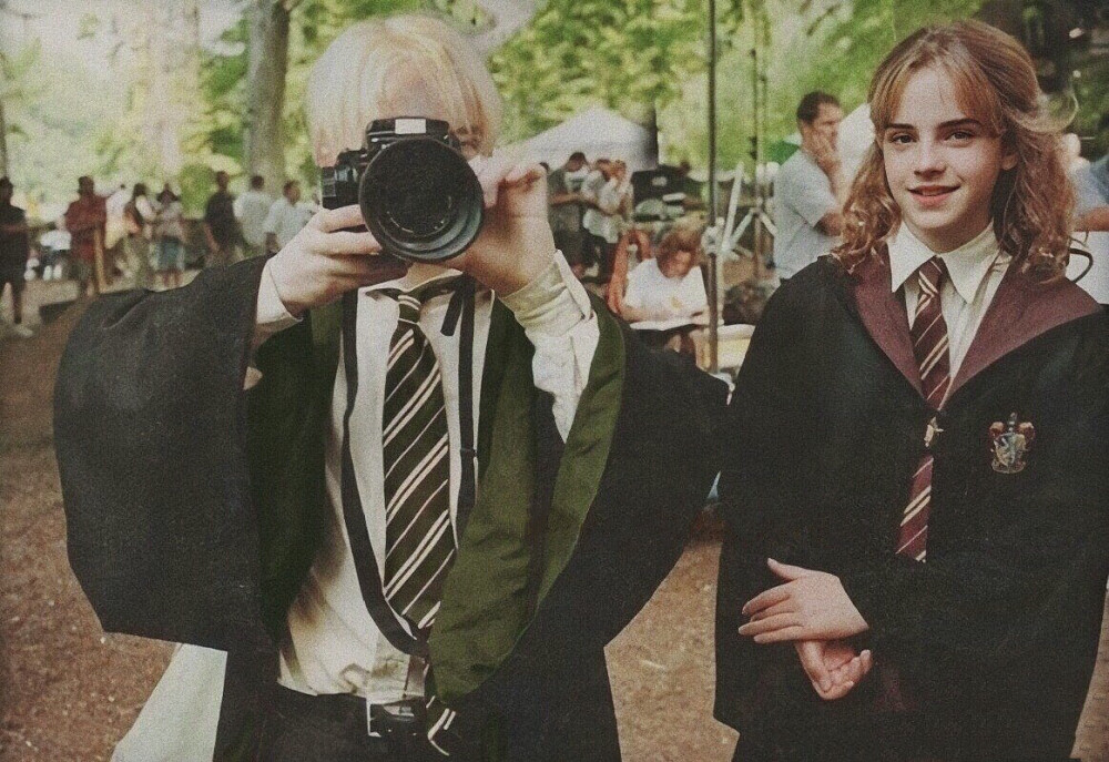 哈利波特 德赫 汤艾
Hermione Granger, Emma Watson; Draco Malfoy, Tom Felton