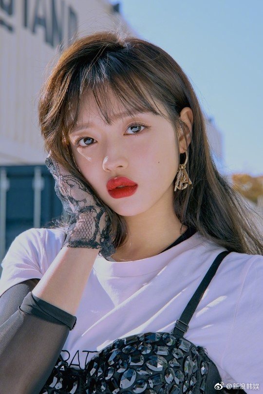 刘是我 YooA oh my girl 