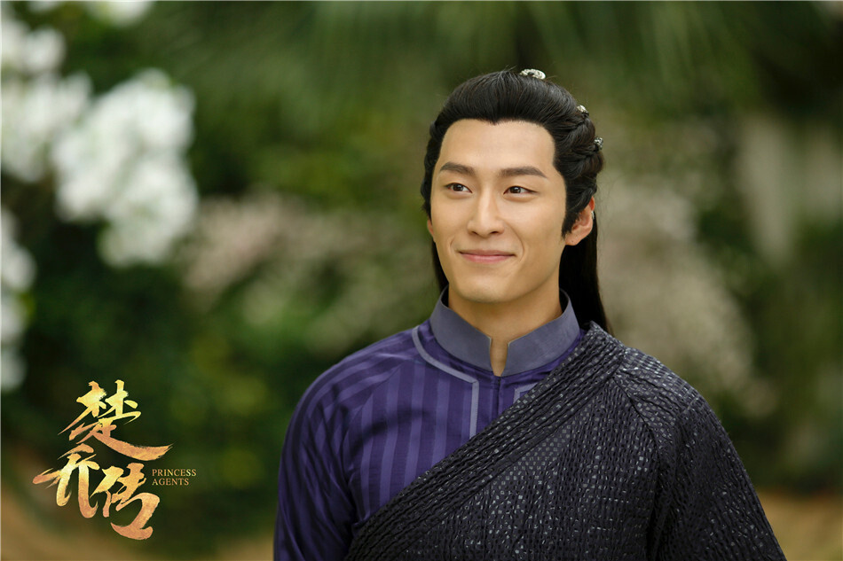 楚乔传
窦骁 饰 燕洵