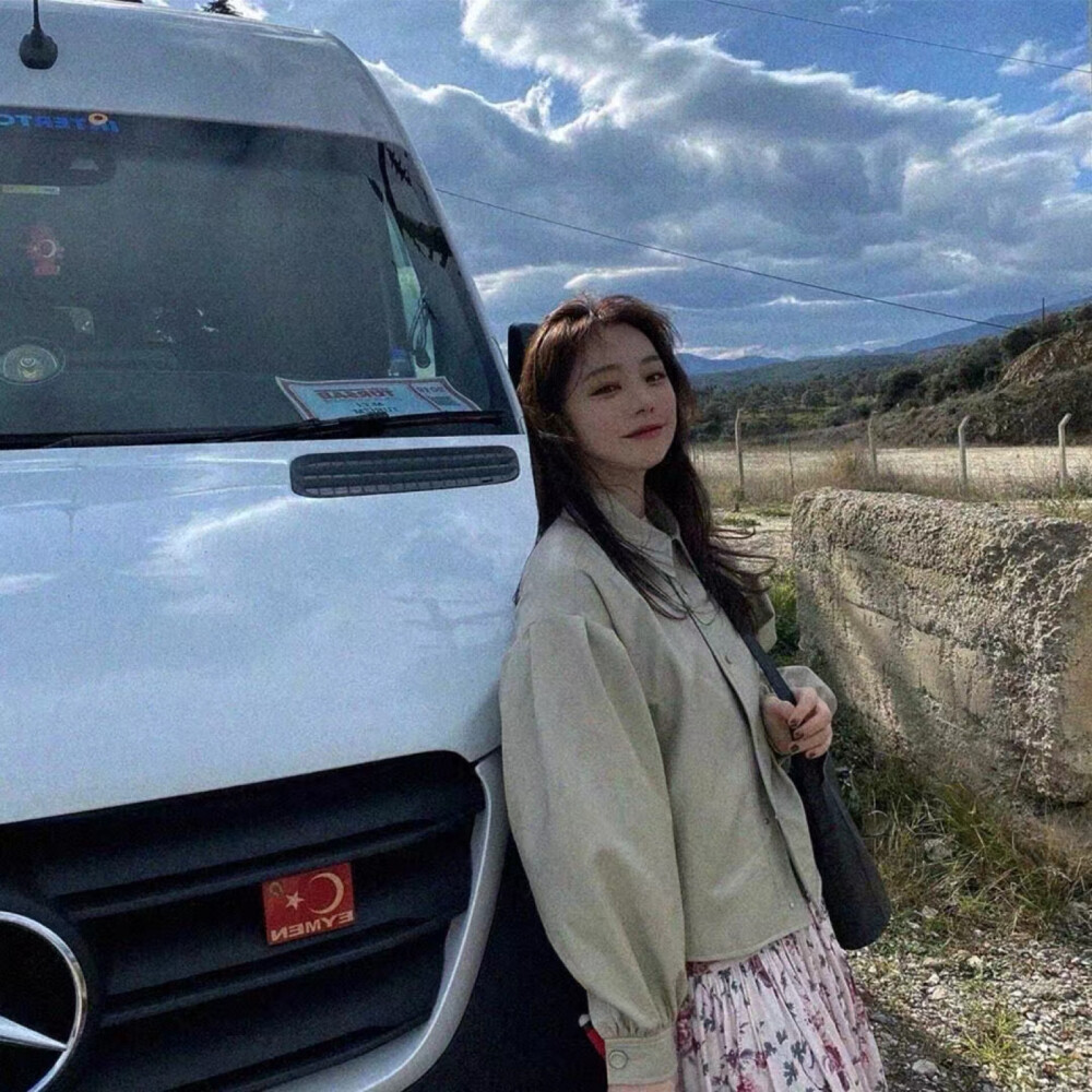 女头
图源 QQ空间