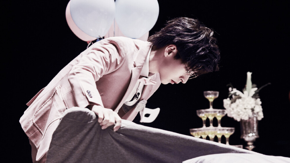 郭文韬©知亓
收藏专辑二传标明知亓，源自官博