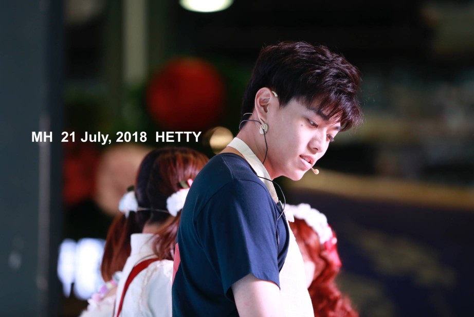 (*˘︶˘*).｡.:*♡