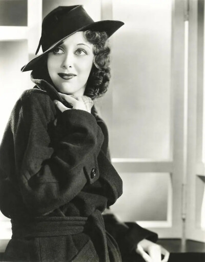 安·德拉克
Ann Dvorak