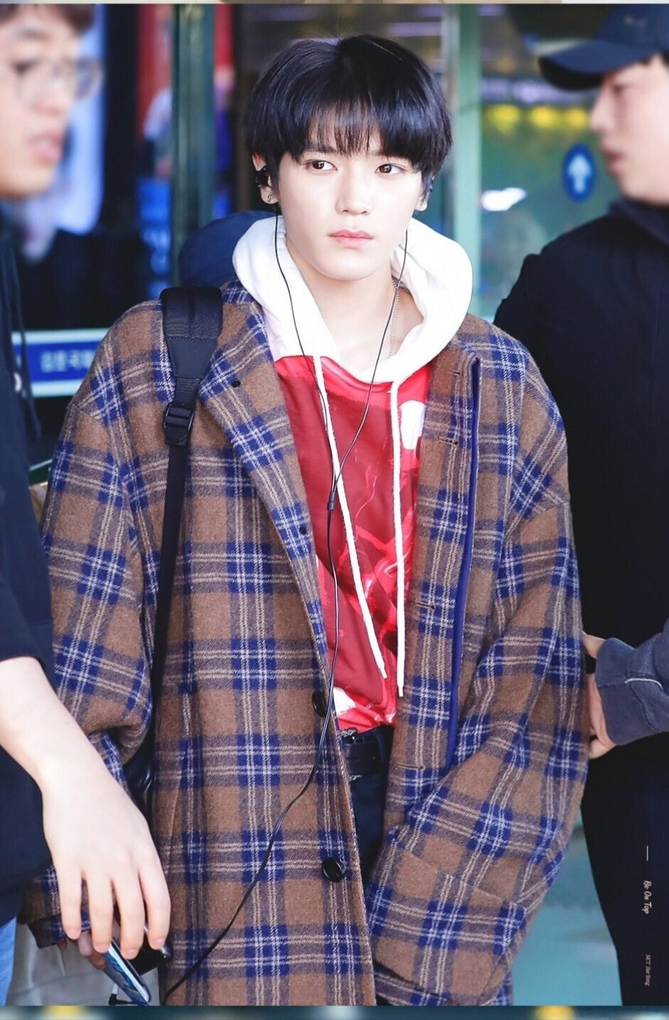 李泰容 nct 帅哥/壁纸 可爱头像 男神 韩国男团 发型 街拍