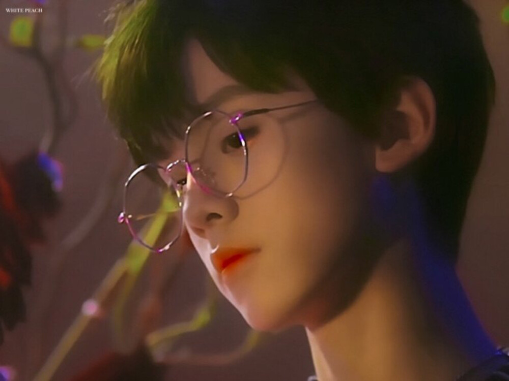 29 @原来是文文噢 左航/左航壁纸/tf家族三代左航/tf家族/tf家族三代