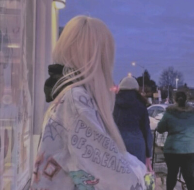 星星也很想你/女头