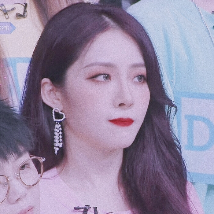 cr.余七潇.
喻言.二传注明顾云槿..