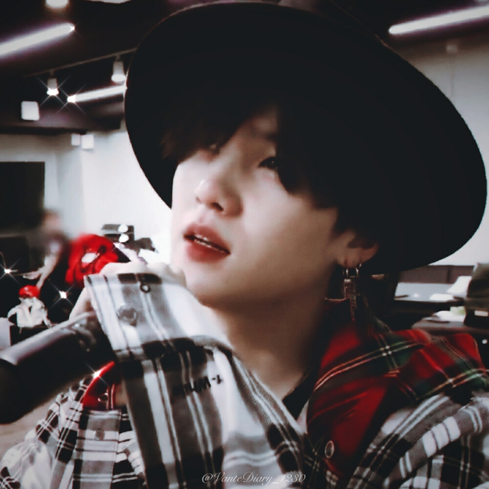 EI Mariachi..
/原纪之颂
