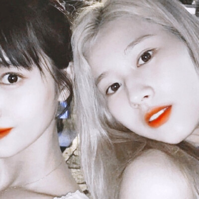 momo & sana
©渲姒