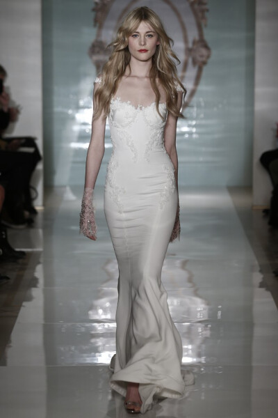 2015春夏婚纱
Reem Acra