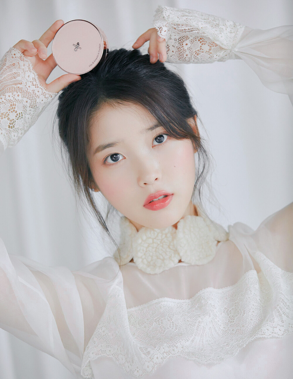 iu 李知恩
cr@磕颜大魔王