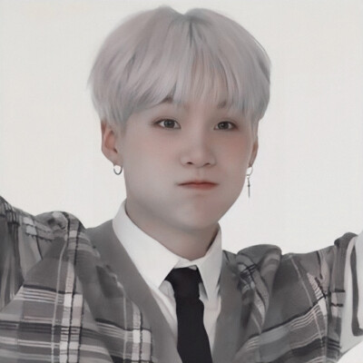 几岁呢/黑人问号
原闵松川奈_