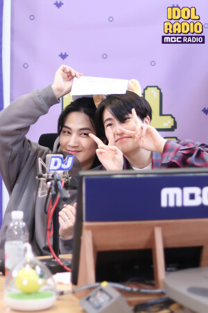 崔荣宰（Youngjae，1996年9月17日），林在范（JB，1994年1月6日）