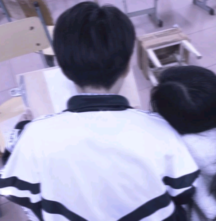 二传注明，素质拿.