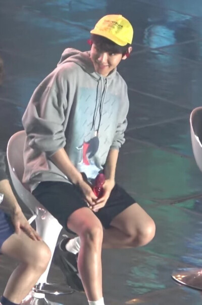 乖乖小朋友伯贤生图