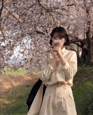 女头|ω・）