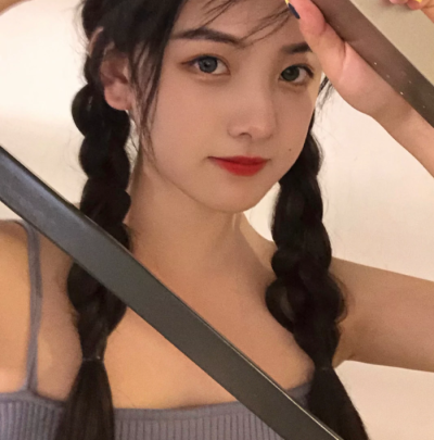 夏天来了，小仙女们的头像也可以换换啦 ～
有什么想要的，可以和我说