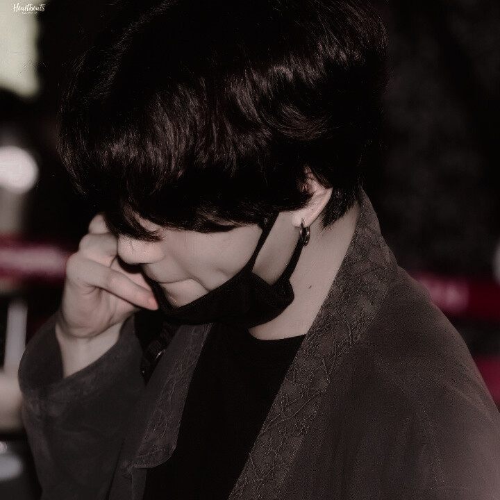 
Coffee shop :)
©heartbeats_JK