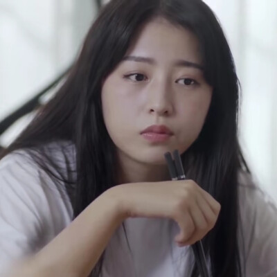 周雨彤可二改|顾雨曦