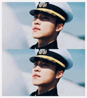 ◾️TheKing永远的君主

 胶片风格  /   曹影 /  禹棹奂