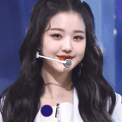 张元英
原图最后两张
自调自截抱图看简介
