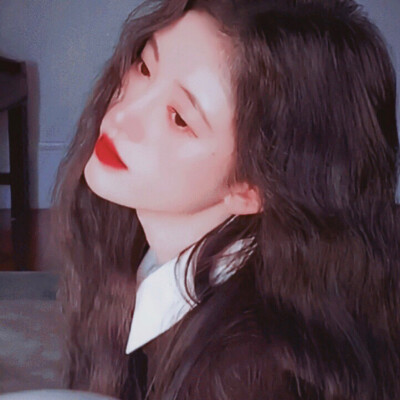 鞠婧祎头像
自调抱图看简介