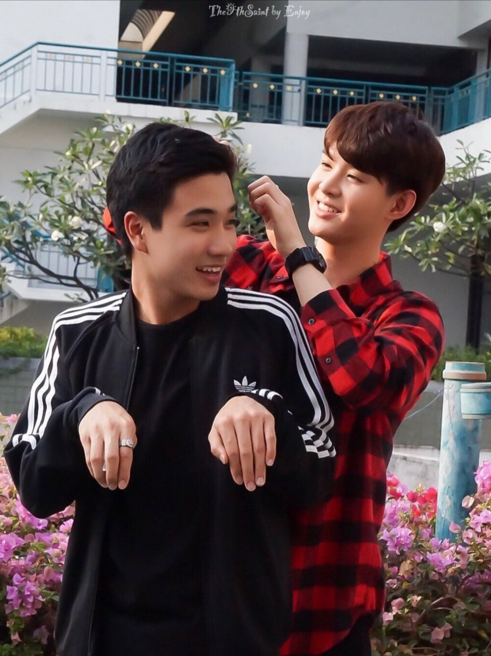 perthsaint
图片来自微博
