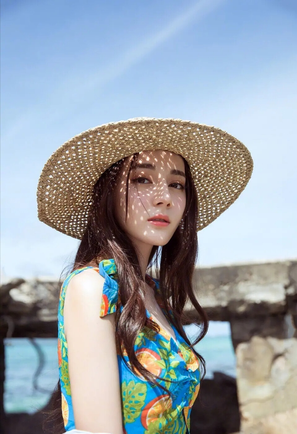 迪丽热巴 慢游全世界