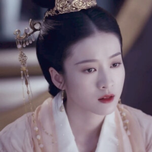 自制张雪迎滤镜头像

抱图dd